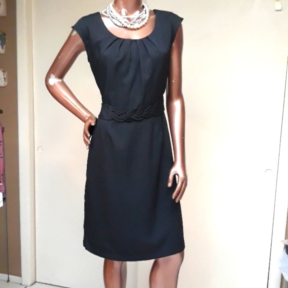 Olivia Mattews Elegant Black Dress